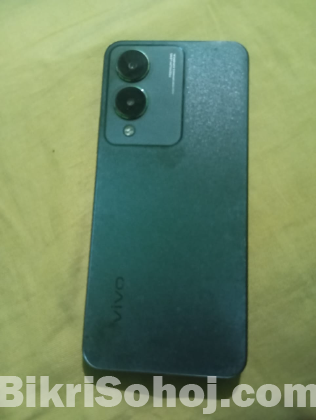 Vivo y17s